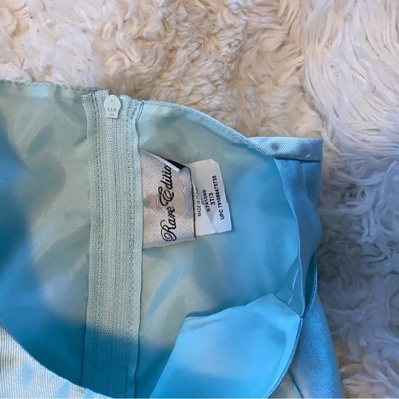 Beautiful formal pageant dress - Picture 3 of 3